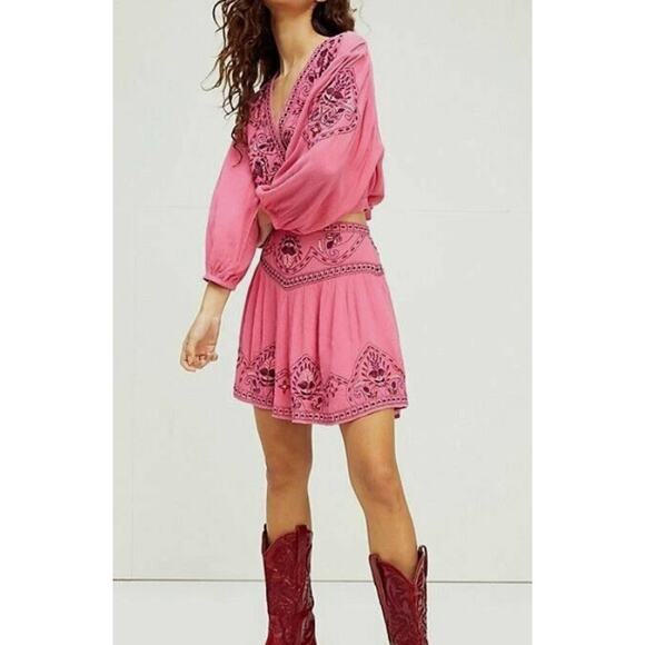Free People Pink Nico Set Skirt Crop Top Embroidered Boho Festival Indie Women's - Picture 1 of 16
